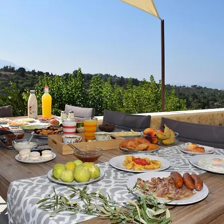 Vassili's House Holiday home